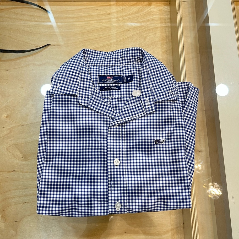 Vineyard Vines Men's Navy and White Checkered Shirt